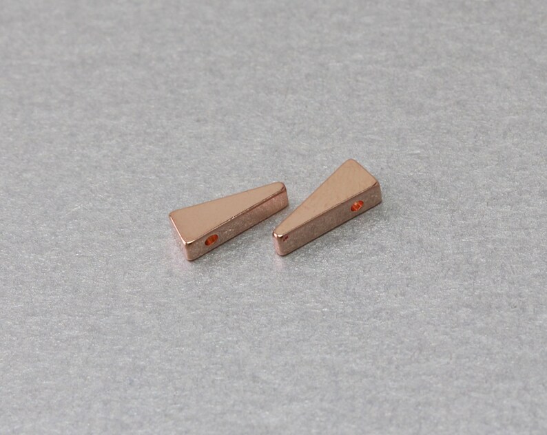 Rose Gold Plated 10 Pieces C9158R-010 Triangle Brass Bead