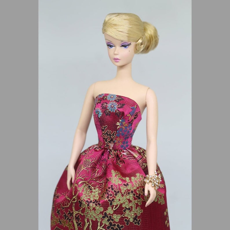 barbie pink clothes