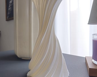 Twisted 3D Printed Vase – Modern Minimalist Home Decor, Sculptural Neutral Art Piece