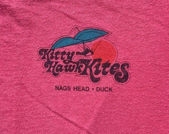 Vtg 90s Kitty Hawk Kites T Shirt Nags Head Duck North Carolina Beach Pocket Print FOTL XS