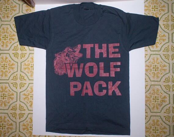 Vtg 90s NWO Wolf Pack T Shirt Dead Stock New Single Stitch Screen