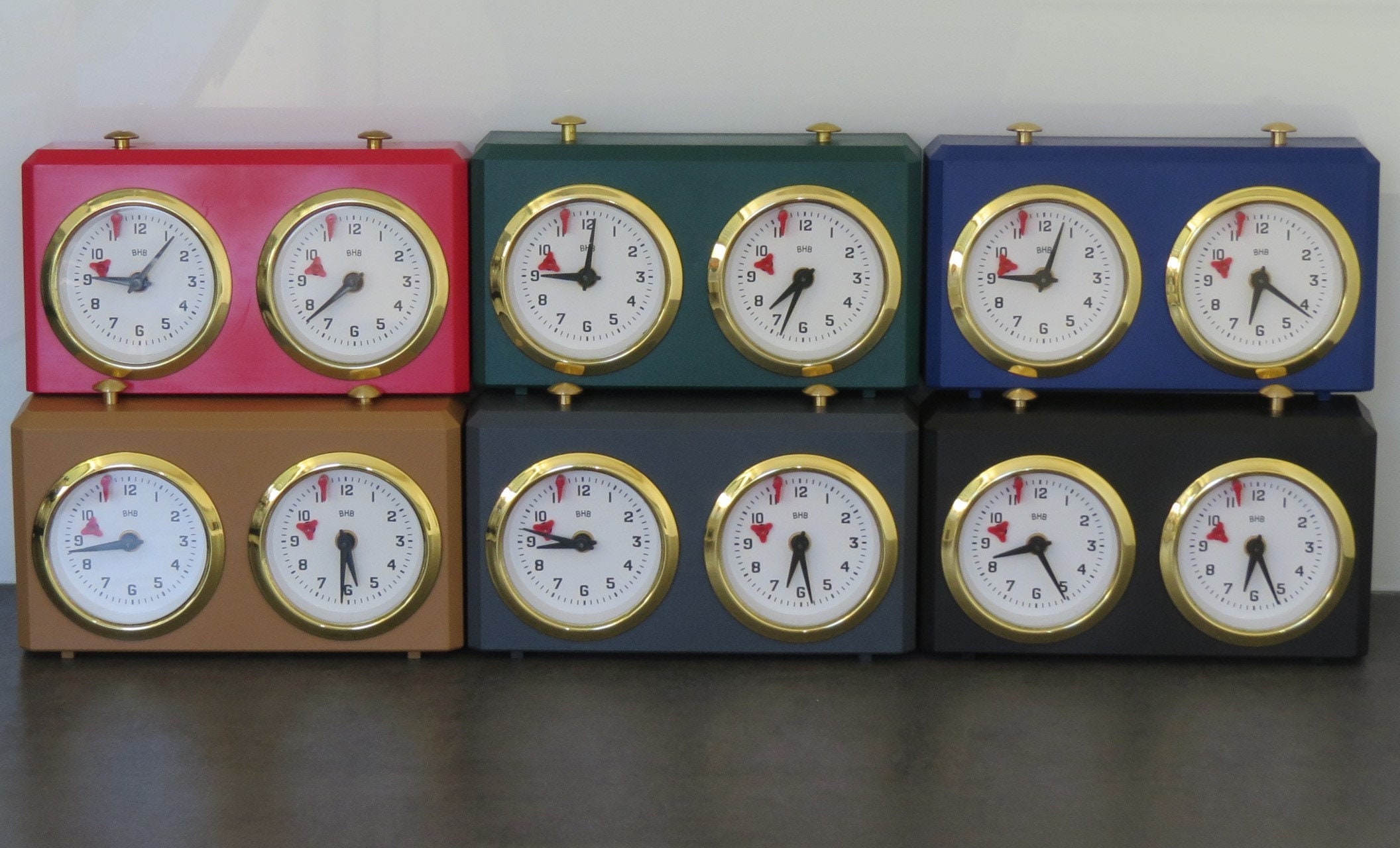 Looking for a nice analogue chess clock : r/chess