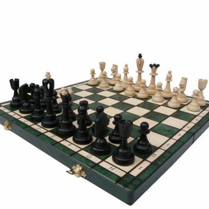 Very noble chess chess game chessboard 42x42 wood new green