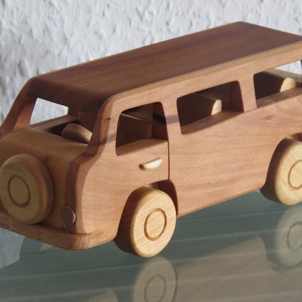 bus minibus wood car modellcar wood very rare handwork