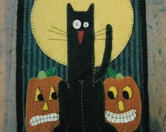 Wool Applique e-Pattern pdf FRAIDY CAT Penny Rug Pattern Black Cat Pumpkins Moon Halloween