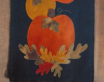 Wool Applique TUMBLING PUMPKINS e-Pattern pdf Wool Runner Pattern LONG Pumpkins Autumn Leaves Tongues