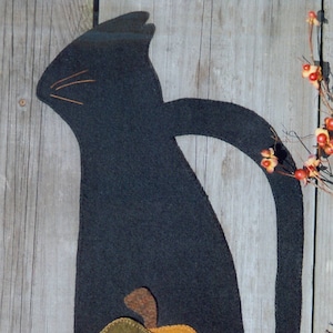 Wool Applique E-Pattern pdf CAT SILHOUETTE Black Cat and Pumpkin Penny Rug Fall Halloween