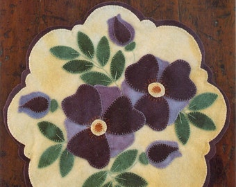 Wool Applique Penny Rug e-Pattern pdf SPRING VIOLETS Digital Download Purple Violets Flowers Hand-Dyed Wool Spring Floral Penny Rug