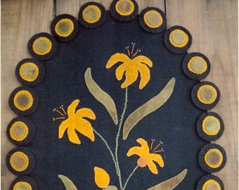Wool Applique Penny Rug Runner e-Pattern pdf DAY LILY Digital Download Flower Floral Oval Pennies Yellow Summer