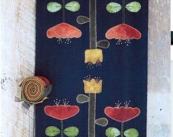 Wool Applique e-Pattern pdf AUTUMN GARDEN Penny Rug Runner Pattern Fall Orange Green Gold Wool Runner