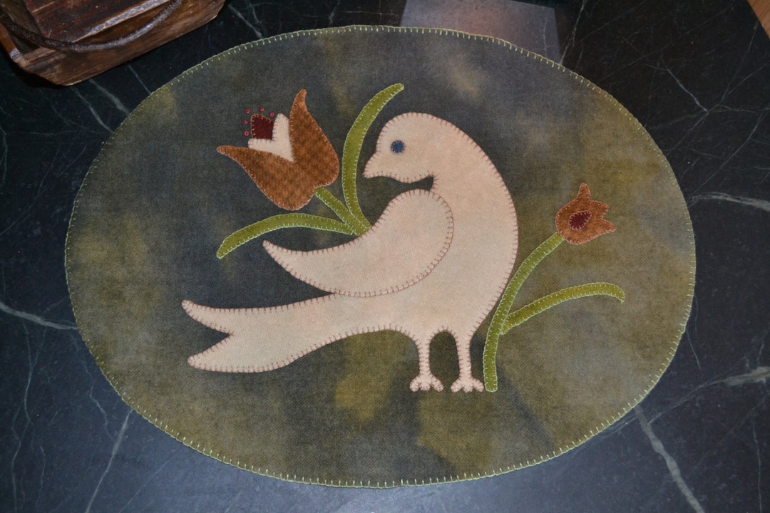 Primitive Penny Rug Patterns Primitive Wool Penny Rug E-pattern Pdf Oval Bird Hand-dyed Wool Antique ...