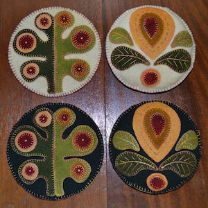 Wool Applique Penny Rug e-Pattern pdf CIRCLES of APPLIQUE FUN! Pin Cushion, Mug Rug, Ornament, Bowl Fillers - Gold & Green