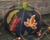 Wool Applique Penny Rug E-Pattern pdf Digital Download JACOBEAN PUMPKIN Hand Dyed Wool Halloween Fall Harvest Black Pumpkin - GORGEOUS