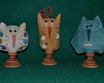 Wool Applique Penny Rug E-Pattern pdf Digital Download KITTY PIN KEEPERS Hand Dyed Wool - 3 Designs Included in One Pattern!!!