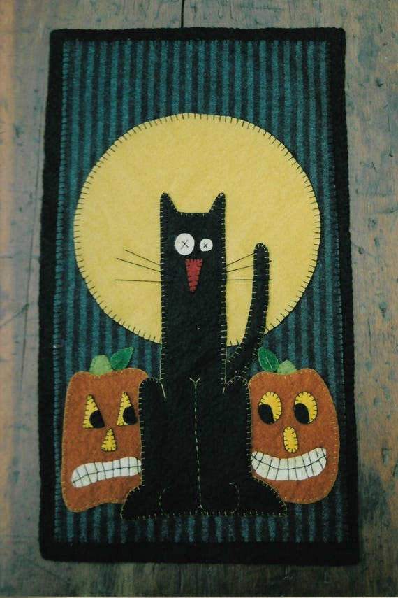 WOOL APPLIQUE PATTERN AMERICANA PENNY RUG RED WHITE BLUE *NEW* PENNSYLVANIA