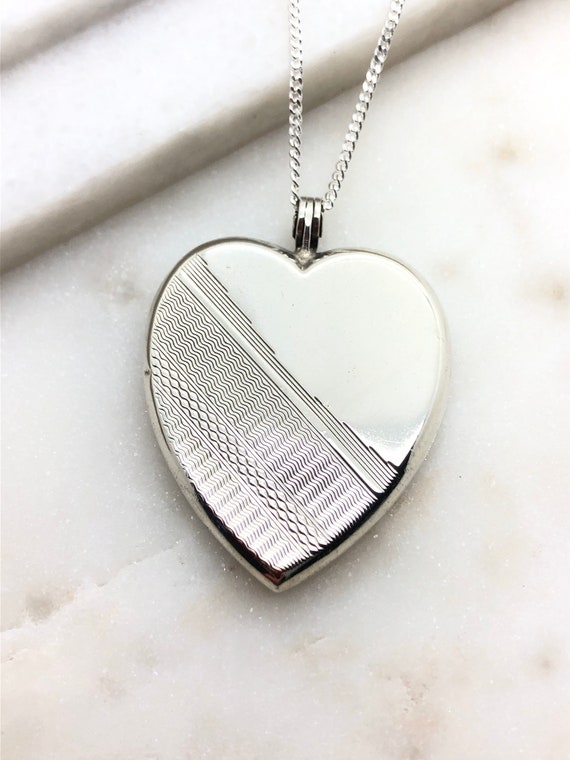 1920’s Art Deco Sterling Silver Heart Locket Penda
