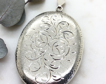 Very Large Vintage Sterling Silver Oval Locket Pendant Necklace