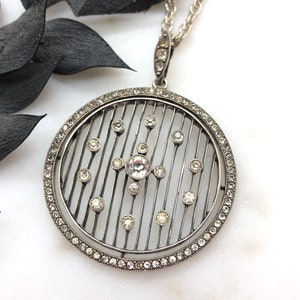 1920’s Art Deco Sterling Silver & Paste Stone Round Pendant Necklace