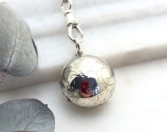 Vintage Sterling Silver Engraved Ball Locket Pendant Necklace