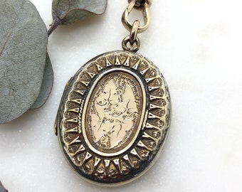 Collier médaillon victorien ancien dans un boîtier en or 9 carats