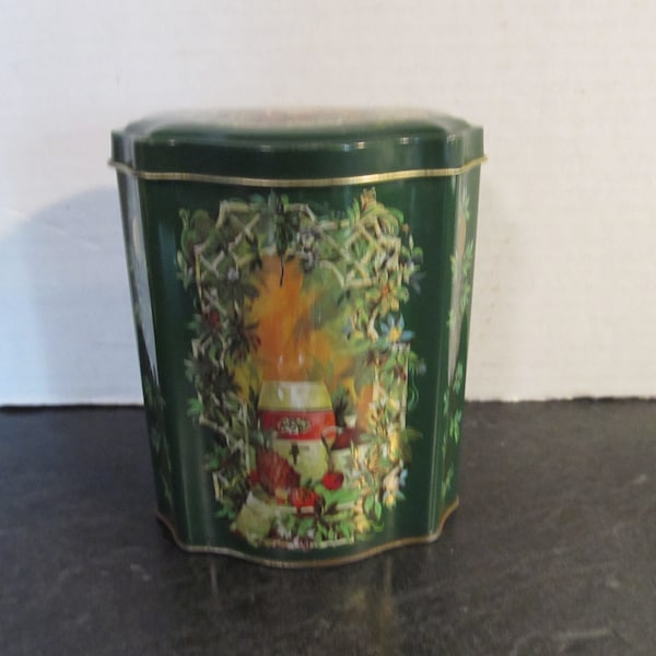 Vintage 1981 Exclusive Avon Christmas Canister Tin Can Made in England