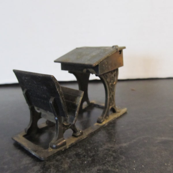 Vintage 1978 Durham Industries Cast Metal Miniature School Desk Student Desk Dollhouse Miniature 3 1/4"