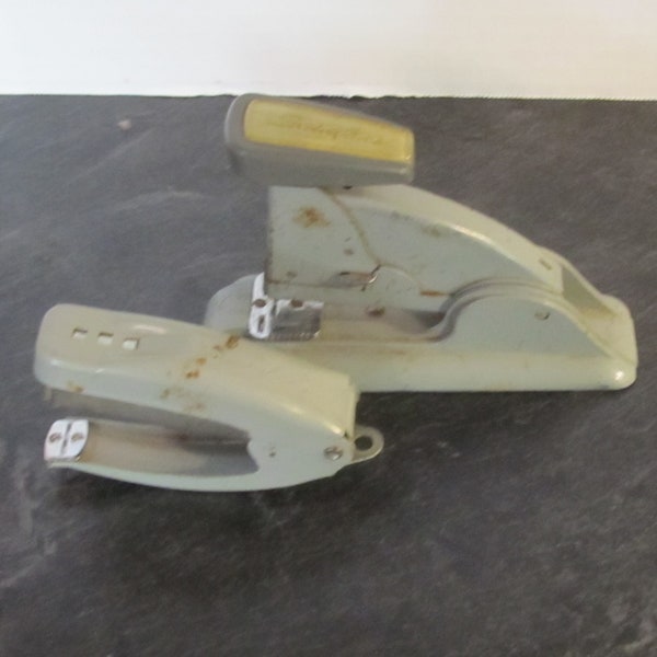 2 Vintage Swingline Gray Staplers / Hard to Find Handheld "Cub Plier" & Swingline "Speed Stapler 3" Desktop Stapler / Long Island City 1 NY