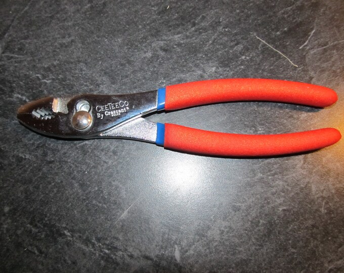 Vintage Swing A Way Can Opener Made in USA Cream Rubber Etsy