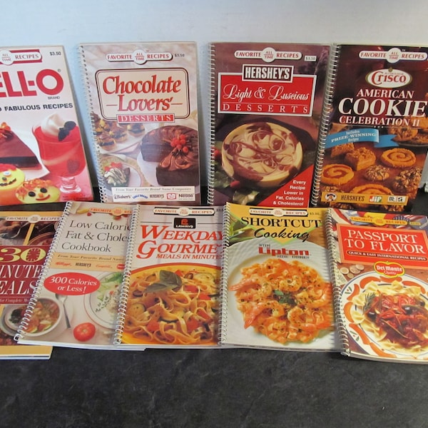 Choice Vintage Favorite All Time Recipes Spiral Cookbooks / Jell-O/ Chocolate Lovers/ Hershey's / Crisco Cookies/ Lawry's /Lipton / More