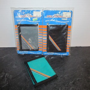 Vintage NOS Le World Hook & Loop Multi Compartimento Plegable Cartera de Nylon / Elección / Negro Teal o Gris con Raya Arco Iris / World Import Co