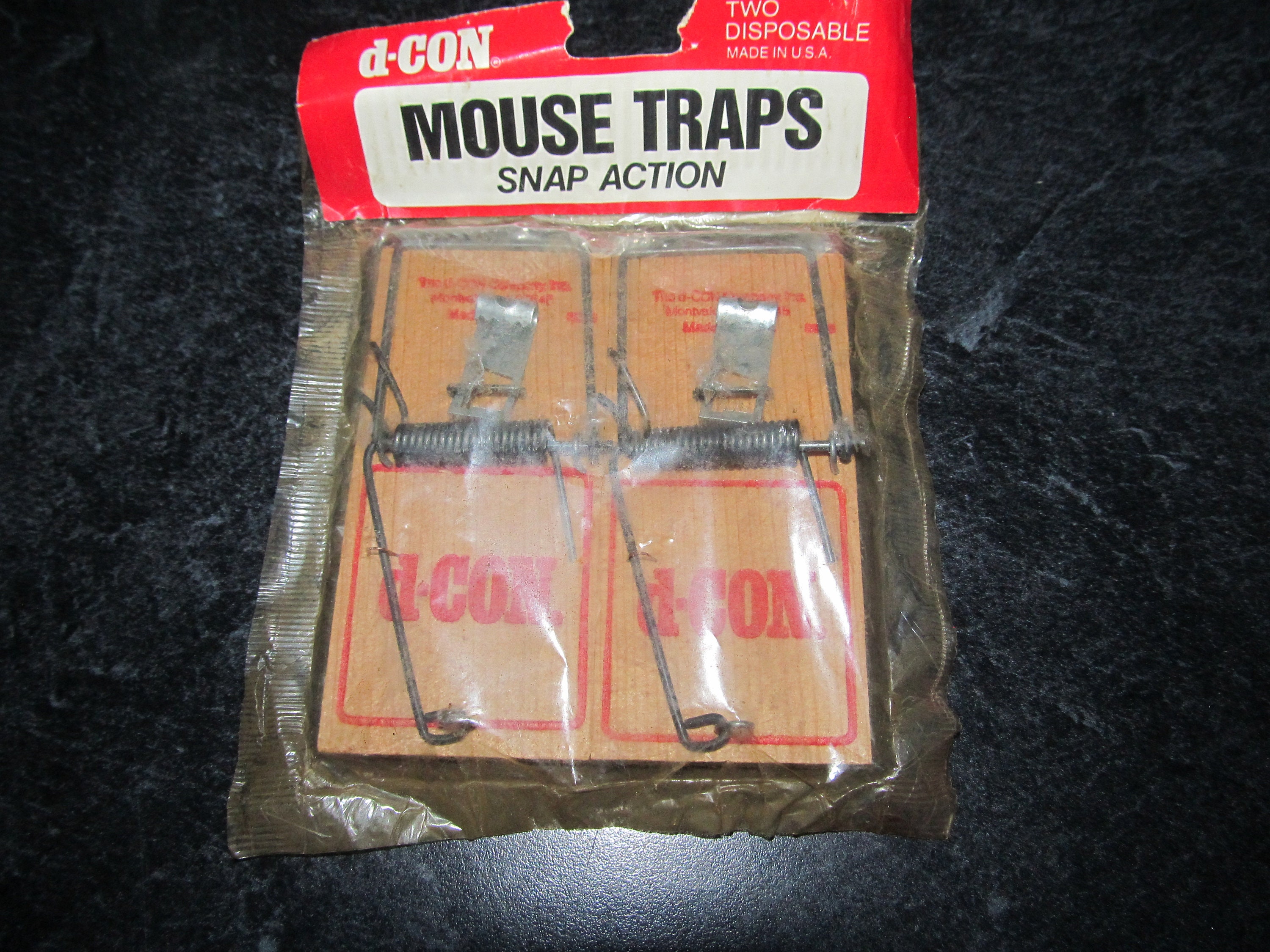 Vintage New Old Stock D-con Mouse Traps Snap Action Made in USA Wood Snap Mouse  Traps Original Package 