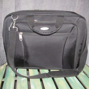 Vintage Samsonite 1910 Nylon Laptop Briefcase Travel Bag Black Classic Look / Men&#39; Accessories Padded Laptop Bag with Detachable Strap
