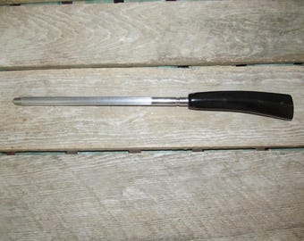 Vintage Unmarked Sharpening Steel Rod Black Composite Handle 11 1/4" Art Deco Style