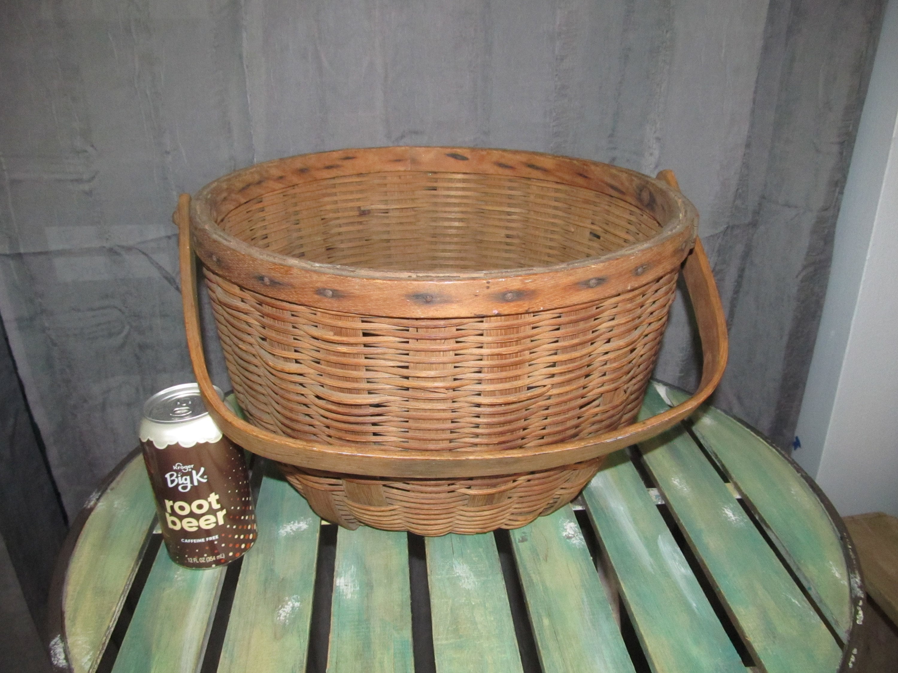 Old Antique Primitive Shaker Style Splint Wood Half Bushel