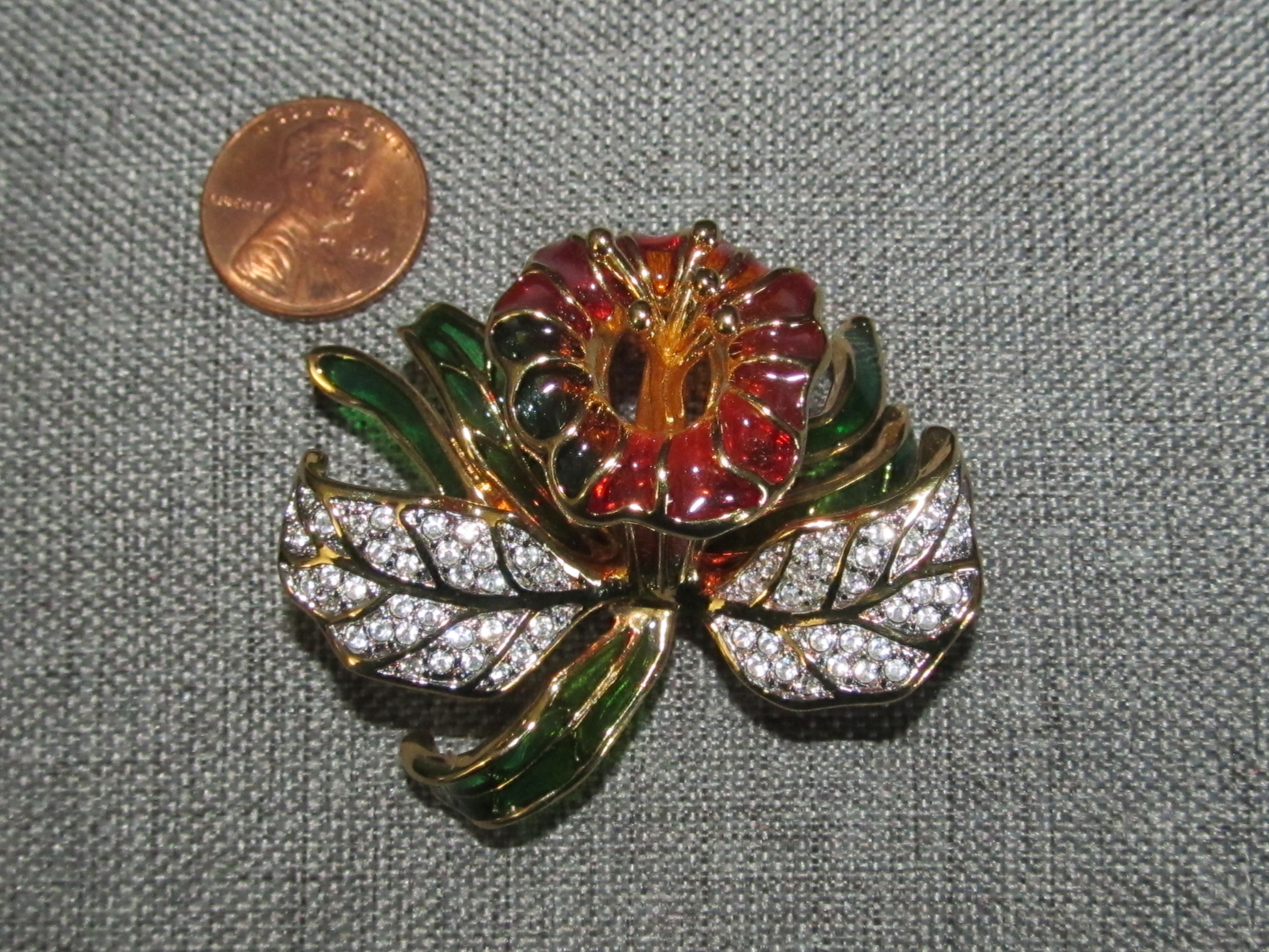 Joan Rivers Gardenia Soft Flower Brooch - QVC.com