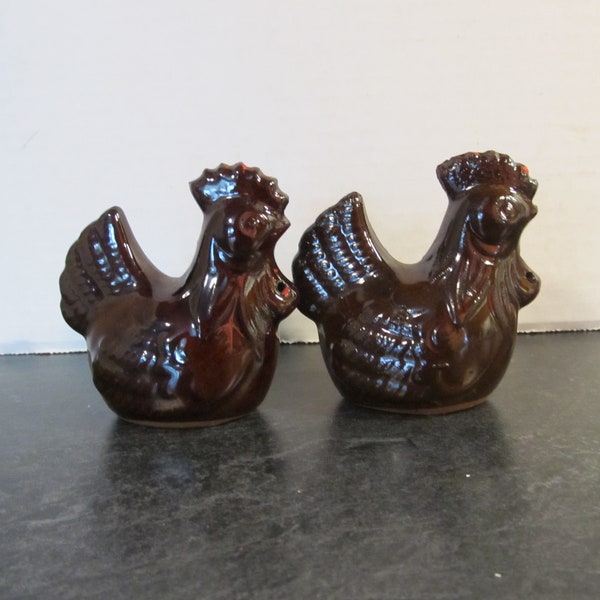 Vintage Redware Red Ware Ceramic Chickens Salt & Pepper Shakers Plastic Stoppers