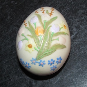 Vintage Porcelain Easter Egg / Handpainted Tulips Flowers Egg Figurine / Signed Sunshine 3&quot; Egg Decoration