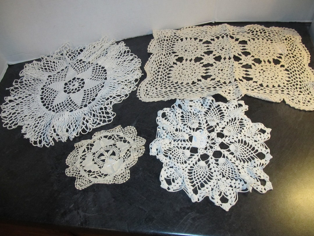 4 Vintage Crocheted Crochet Doily Doilies Table Covers 6 Etsy