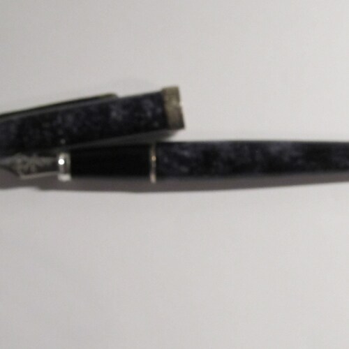 Vintage Diplomat Classic shops Collection Silverplated Fountain Pen Limited Edition New Old Stock Germany Mottled Grey / Black Medium Nib