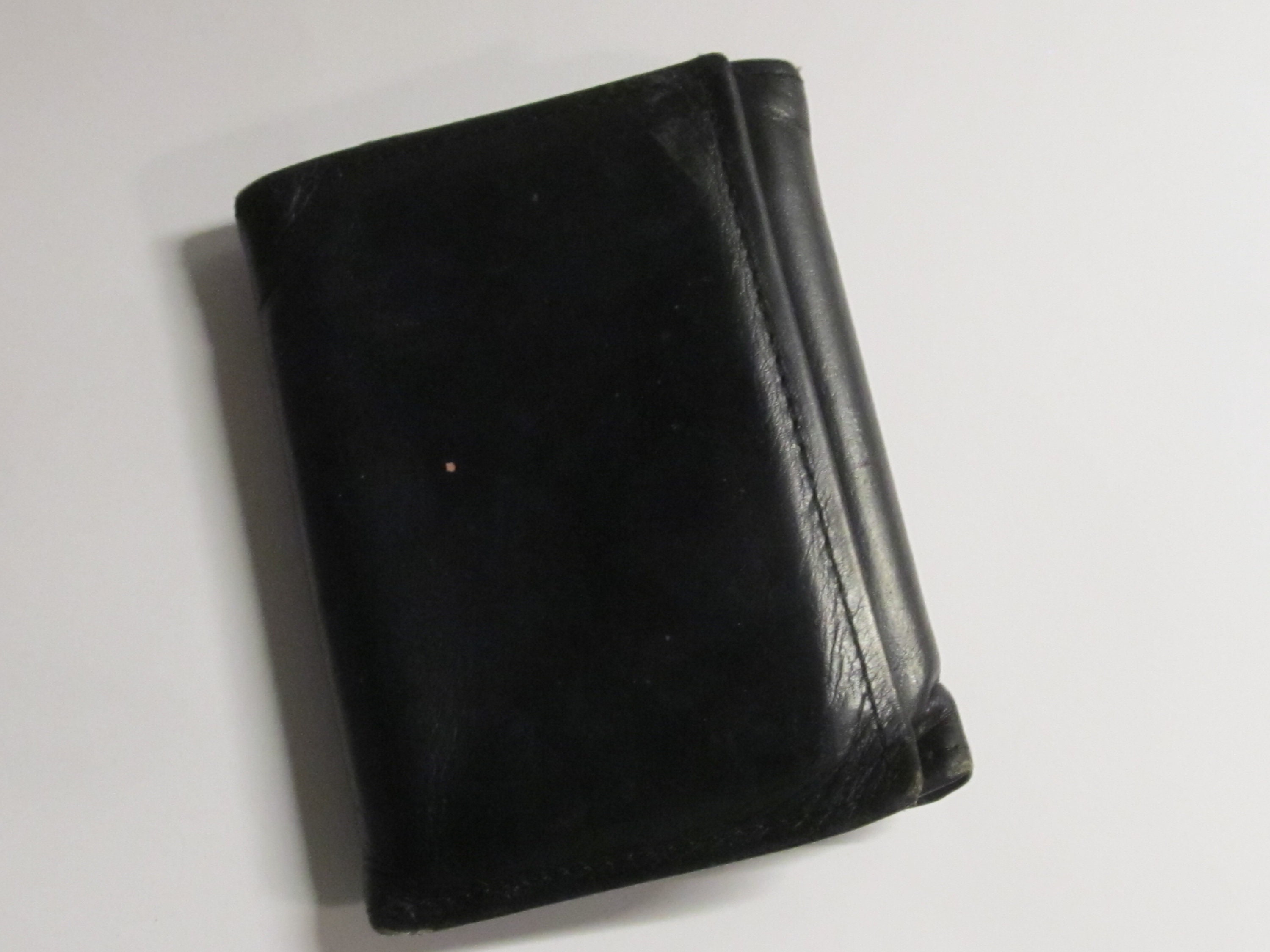 Vintage Worn Leather Wallet Heritage Tri-fold Black Leather 
