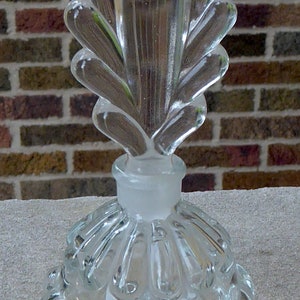 Vintage Clear Glass Art Deco Large Vanity Bulbous Twisted Rope Teardrop Boudoir Perfume Bottle w Elongated Drop Fan Dauber Stopper