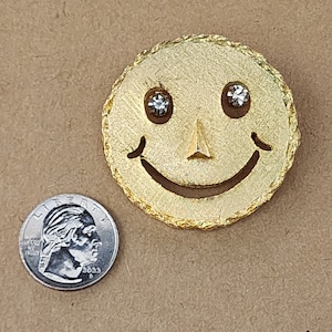 Vintage Smile Smiley Face Rhinestone Dangle Eyes Brushed Gold Tone Metal Jewelry Pin Brooch Pendant A2