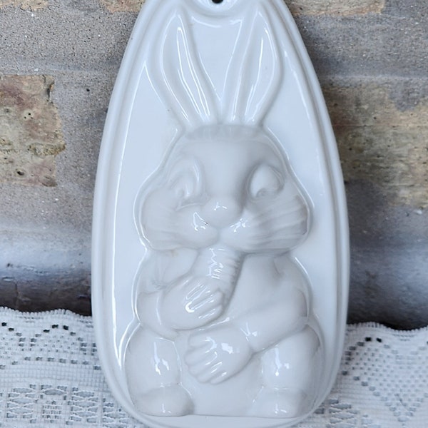 Vintage Bunny Molds - Etsy