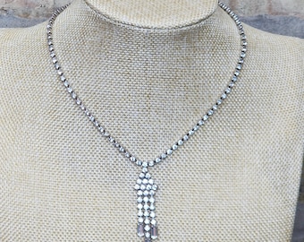 Vintage Art Deco Triangle Diamond Shape Dangle Pendant Rhinestone Choker Bib Single Strand Fashion Costume Jewelry Necklace