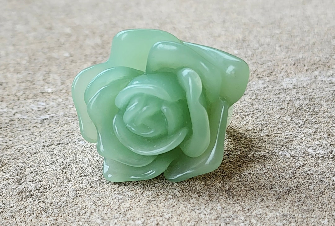 Vintage LUCITE Jadeite Jade Green Color Molded 3D Hard Plastic Rose