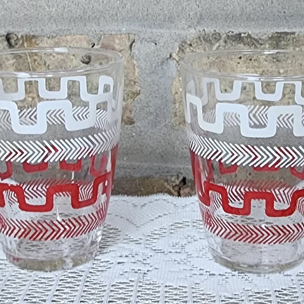 2 Vintage Red White Arrow Scroll Wave Geometric Libbey Kitchen Kitchenware 5 oz Orange Juice Drinking Glass Glasses Tumblers