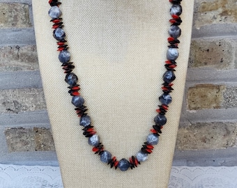 Vintage Red Black Flat Disc Gray Faux Rock Stone Plastic Beads Beaded Rock Candy Single Strand Fashiom Jewelry Necklace