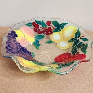 Vintage Peggy Karr Fused Glass Fruit Bowl: Signed Ruffle Edge, 10.5&quot;