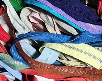 Vintage Sewing Supply Bulk Zipper Lot 142 Mixed Metal Nylon Sizes 5"–34"