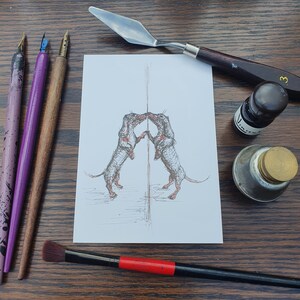 Dackel Reflexionen, Bildkunst leere Grußkarte. Wurst Hund, Hunde doxie, Dashchund, Welpe, Geburtstag. Tinte Illustration, Candy Medusa UK